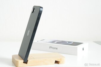 Apple iPhone 16e 128 Black - 5