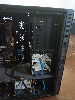 Serverová pc skriňa s doskou a i7 procesorom - 5