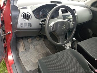 SUZUKI SWIFT - 5