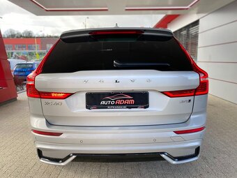 Volvo XC60 B4 145kW AWD Geartronic Plus Dark - 5