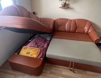 Kreslo a rozkladacia pohovka s úložným priestorom - 5