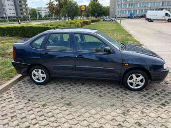 Volkswagen Polo Classic 1.4 - 5