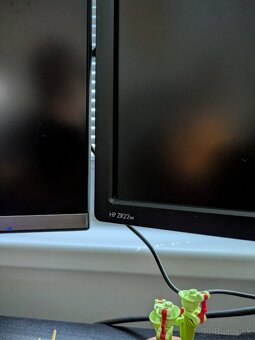 4K monitor Samsung U32R59x + HP ZR22w ZADARMO - 5