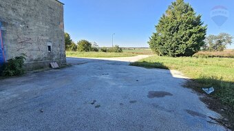 Prenájom haly 420 m² , Lukov dvor - Nitra. - 5