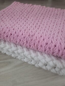 Hačkovaná deka - 5