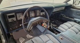 Lincoln Continental mark 5 V8 automat rv:1977 - 5