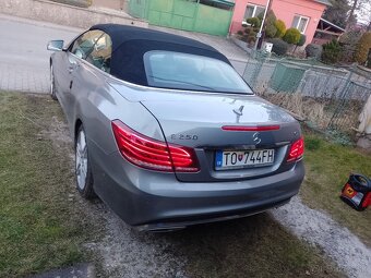 Predám Mercedes E250 Cabrio model w212 ročník 2014 - 5