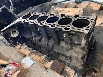 BMW e46 330dA 150kw-diely z motora M57d30 - 5