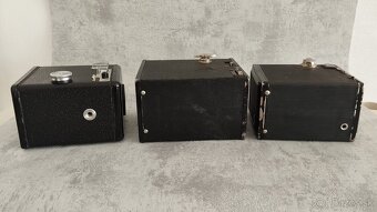 3x staré fotoaparáty, prodej jen vcelku jek je nafoceno. - 5