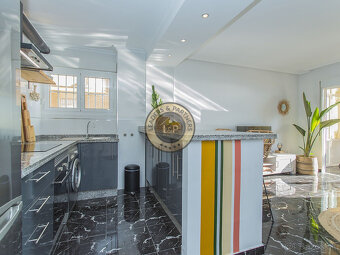 Apartmán 3+kk s balkónom Torrevieja-La Mata, Španielsko - 5