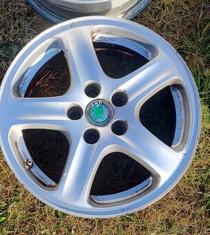 Alu kola 5x100 R15 Škoda - 5