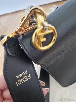 Fendi krásna kvalitná kabelka - 5
