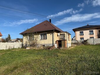 Rodinný dom s priestranným pozemkom 1561 m² – Zubrohlava - 5