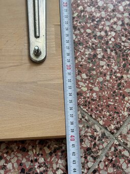 Dve pevné police z masívneho dreva - 5