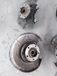 BMW E60 E61 otoč, tehlica - 5