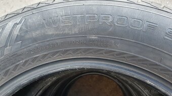 225/65 R17 - 5