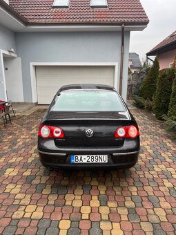Volkswagen Passat 2.0tdi B6 Highline - 5