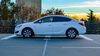Opel Astra Sedan 1.6 CDTI 100 kw - 5