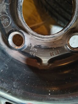 Predám disky+puklice VW 14" 4x100 - 5