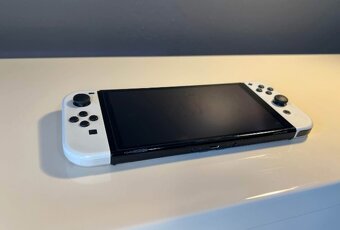 Nintendo Switch OLED - 5