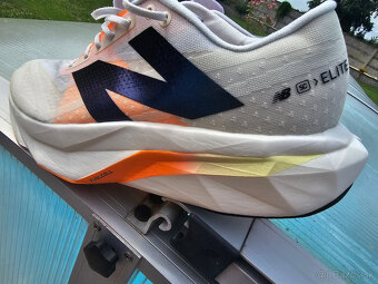 New Balance MRCEL - 5