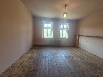 Predaj 2 izbový dom Valaská Belá pozemok 605 m2 - 5