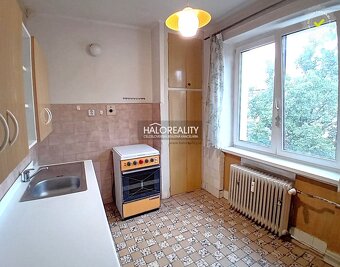 HALO reality - Predaj, trojizbový byt Lučenec, priestranný v - 5