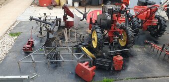 Predam traktory s prísl. - 5