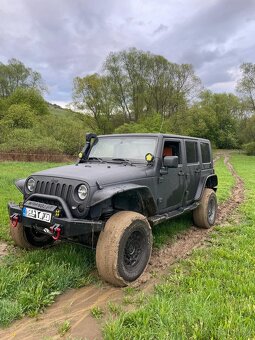 Jeep Wrangler Rubicon - 5