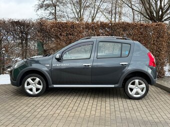 Dacia Sandero 1.6 MPI 64 kW - 5