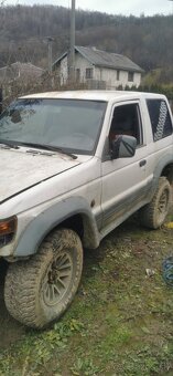 Mitsubishi Pajero - 5
