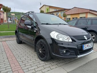 Predám SUZUKI SX4 4x4 1.6 BENZÍN + ťažné zariadenie - 5