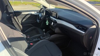 Ford Focus Mk4 - 5