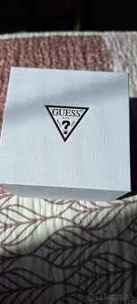 Guess - 5