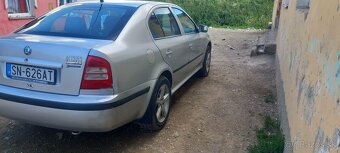 Octavia 1.6 benzin 75kw - 5