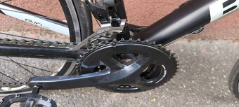 Predám cestný bicykel B-twin Triban,kolesá 28" - 5