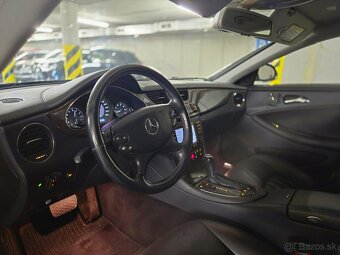 Mercedes Benz CLS 500 - 5