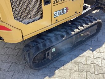 Caterpillar CAT 301.6 - 5