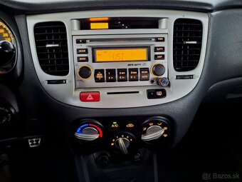 Predam Kia Rio 1.4 benzín 71kw rok 8/2009 - 5
