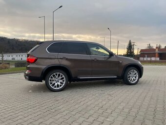 Predám BMW X5 (E70) - 5