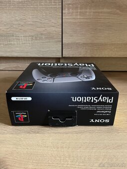 PS5 Dualsense 30th Anniversary Limited Edition NOVÉ - 5