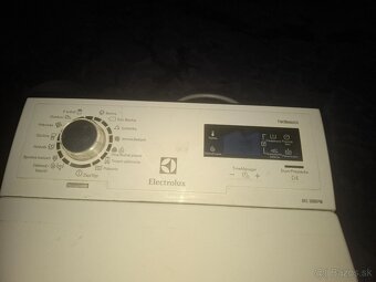 Rozpredam na nahradne diely pracka elektrolux 6 - 5