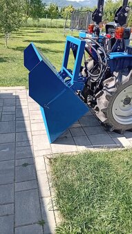 Transportný box hydraulicky sklápateľný za malotraktor - 5
