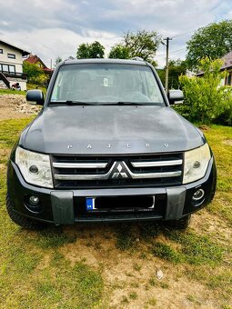 pajero 3.2 di-d 7 miestne 4x4 - 5