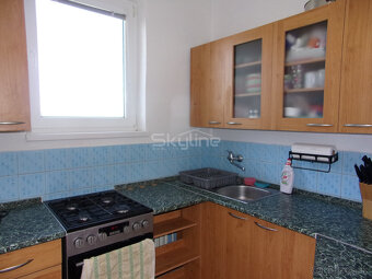 Znížená cena - dvojgeneračný rodinný dom, pozemok 1450 m2, č - 5