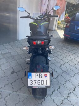 Yamaha MT-09 - 5