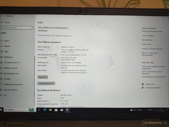 Dell Latitude 5520 i5-1135G7, 8-16 GB RAM, 256-512 GB SSD: - 5