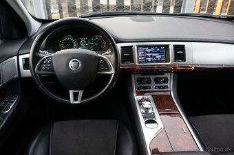 Jaguar XF 2.2D Sportbrake - 5