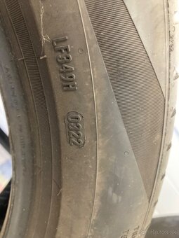 Predám letné pneu PIRELLI 235/50 R19 - 5