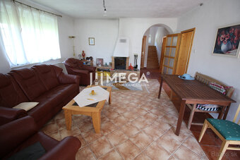 Na predaj rodinný dom s obrovským pozemkom – Pčoline - 5